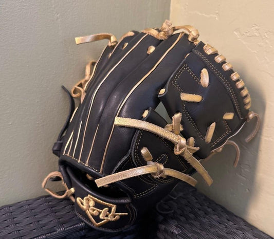 A SOTO BLACK & GOLD 11.75" STEER HIDE LEATHER